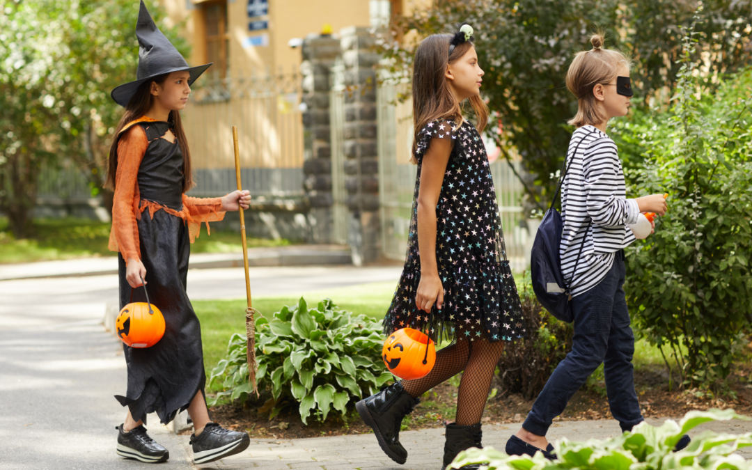6 Ways To Have Clean Pathways for Trick-or-Treaters