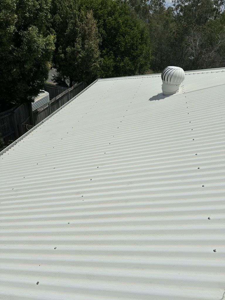 Metal Roof Cleaning 1 Metal Roof Cleaning 1